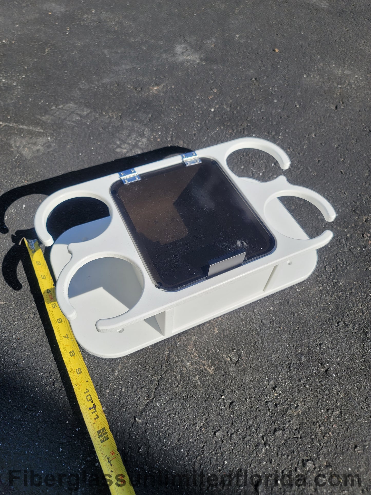 4 Cup Holder with Storage and Lid